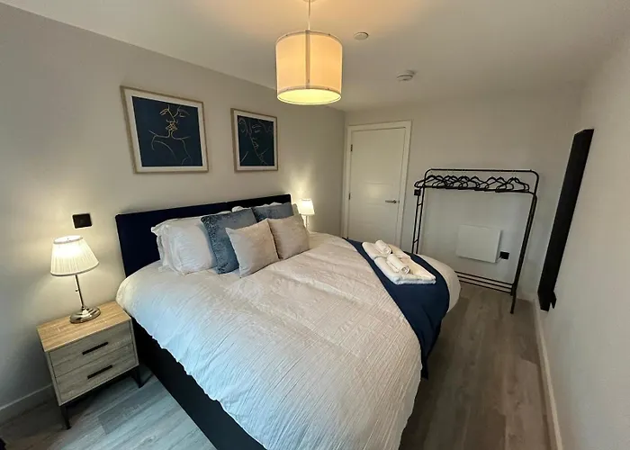 2 Bed 2 Bath In Digbeth